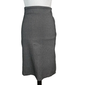 Dalia Skirt size 10 Black White Dots Straight Pencil Knee Stretch Career Casual